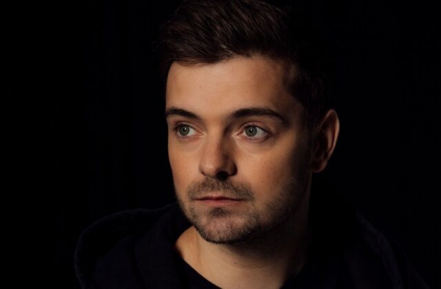 Martin Garrix je ďalší headliner Colours of Ostrava 2027, line-up už ozdobili aj Robbie Williams a Ellie Goulding – VIDEO