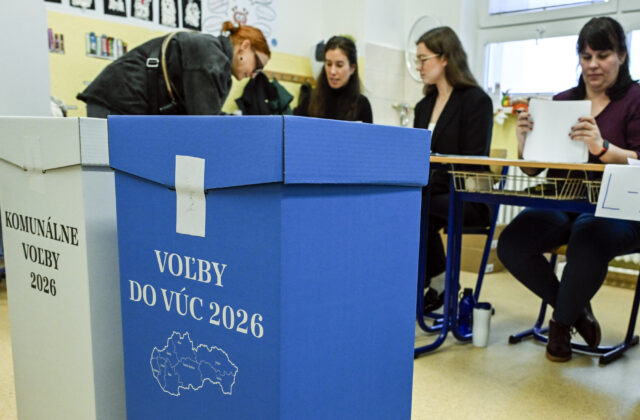 Stávky na komunálne voľby prekonali tie spred štyroch rokov, najväčší záujem bol o Bratislavu
