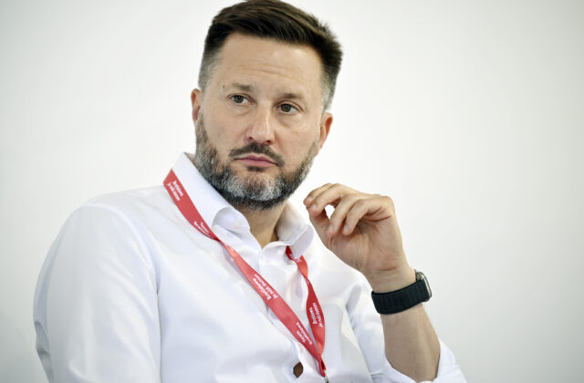 Vallo má podľa Tipsportu víťazstvo vo vrecku, no súboj v Košiciach zostáva otvorený. Kto vedie v kurzoch vo vašom kraji?