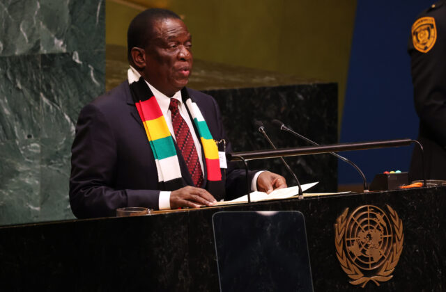 Miliónové dary, luxusné autá a väzby na moc, smrť zimbabwianskeho magnáta rozprúdila debatu