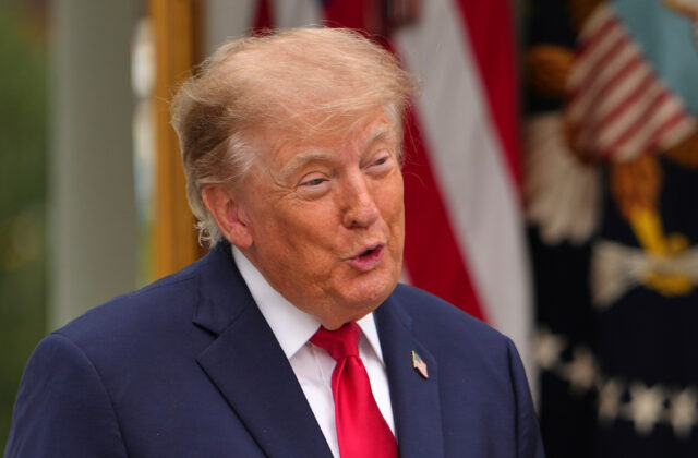 Trump údajne nepožiadal o obmedzenie vojenského Starlinku na Ukrajine, tvrdí anonymný zdroj