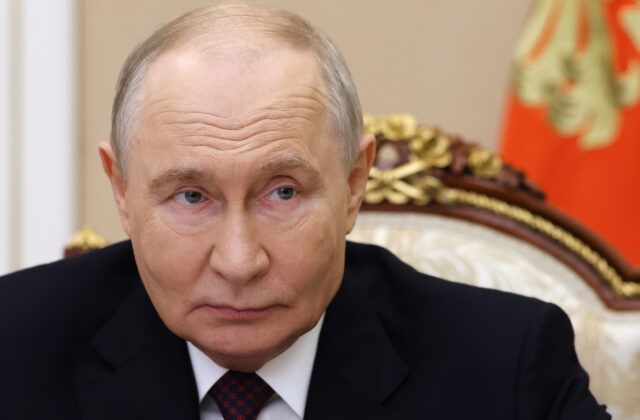 Ukrajinský darček k Putinovým narodeninám: 1 690 vyradených vojakov za 24 hodín