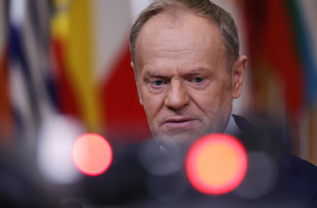 Poľské úrady zadržali podozrivého z prípravy atentátu na premiéra a ministra obrany