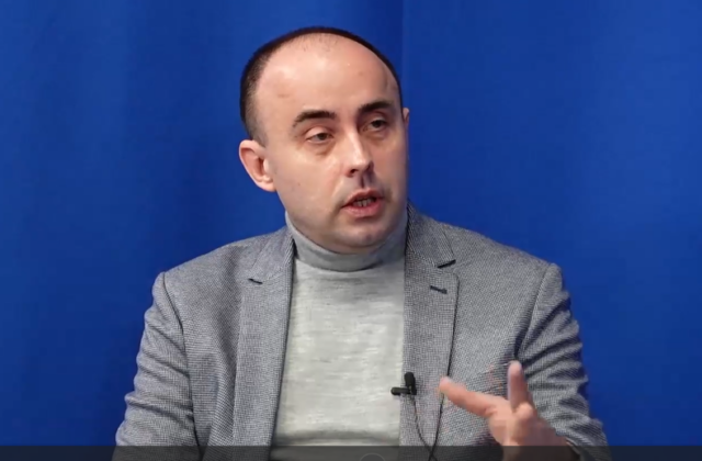 Obžalovaní či odsúdení politici sú len predvojom bordelu, ktorý k nám ešte len čoskoro príde, myslí si politológ Štefančík