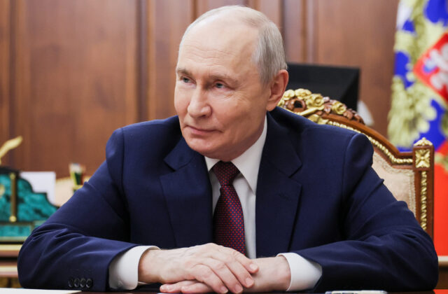 Putin: Rusko nie je ochotné rokovať o prímerí, len o konečnom mieri
