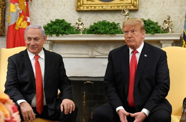 Trump podporil Netanjahua pred blížiacimi sa voľbami, ktokoľvek iný bež Bibi bude zlý líder