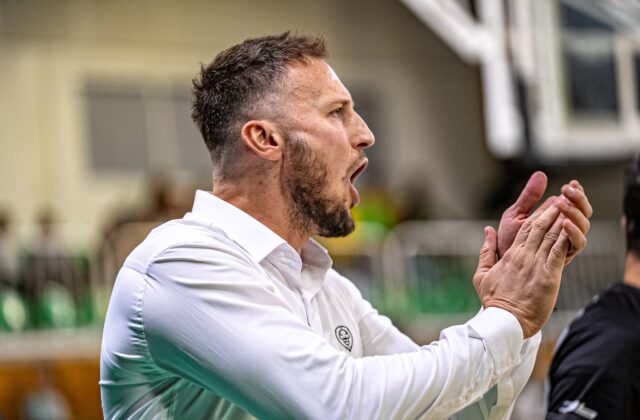 Úvod Európskeho pohára FIBA Slovákom nevyšiel. Levice prehrali doma a Prievidza vonku