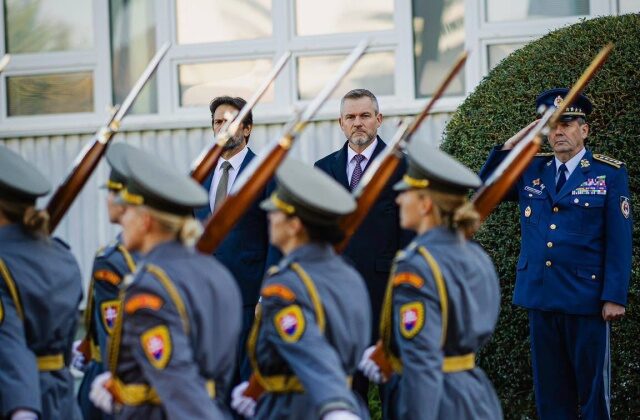 Pellegrini sa zúčastnil na Veliteľskom zhromaždení náčelníka Generálneho štábu OS SR, pripomenul článok 3 NATO – VIDEO, FOTO