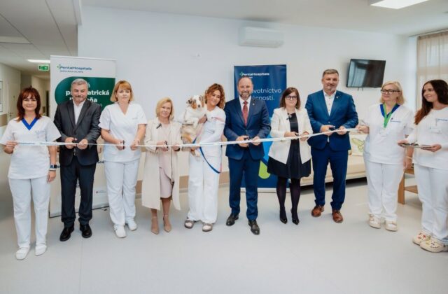 Galantská nemocnica otvorila prvú psychiatrickú liečebňu v trnavskom kraji. Pacientom pomáha aj štvornohý terapeut Žemlička